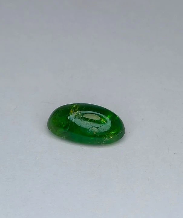 9.13ct Tsavorite Garnet Faceted Loose Gemstone From Tanzania — view 2